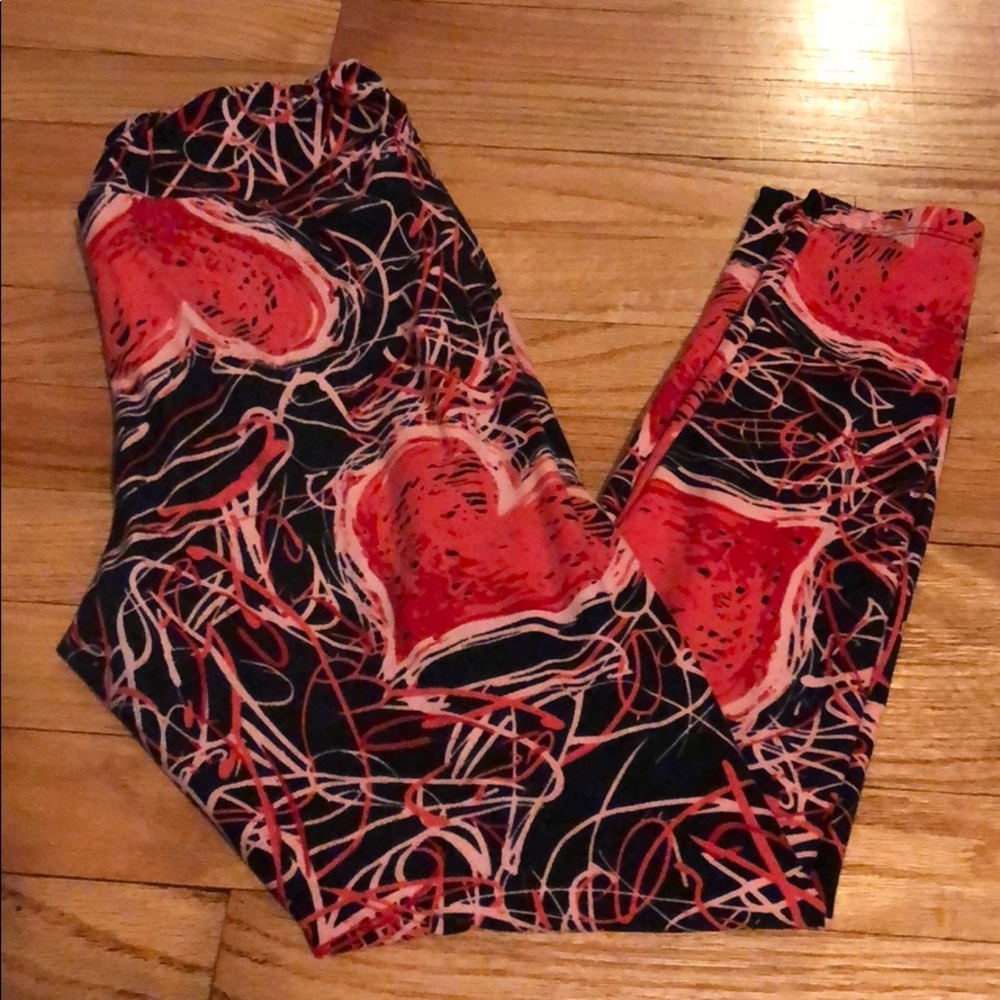 Heart scribble Lularoe Leggings